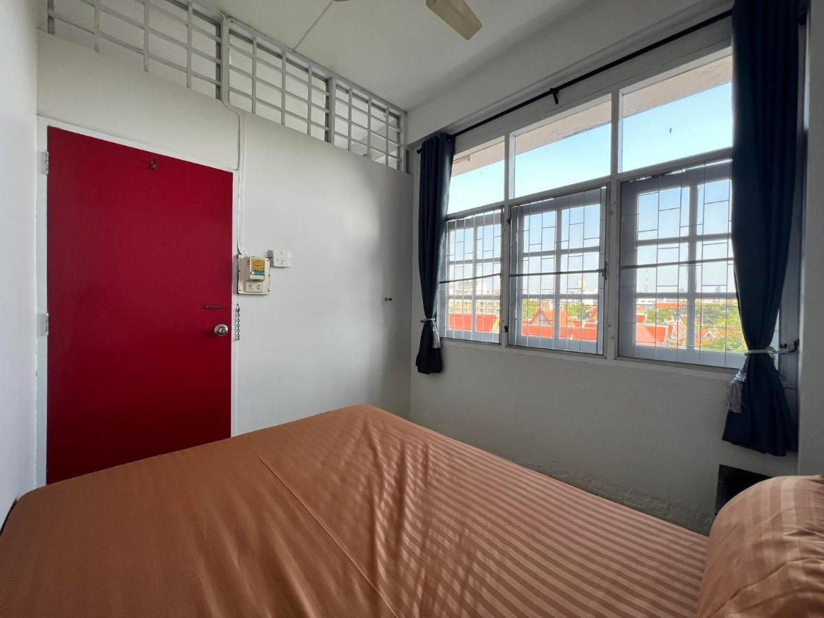 Merry V Guesthouse Bangkok Ngoại thất bức ảnh